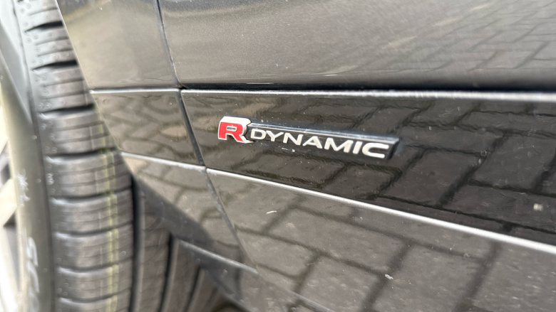 Land Rover Range Rover Evoque 2.0 P200 R-Dynamic HSE 5dr Auto Petrol Hatchback